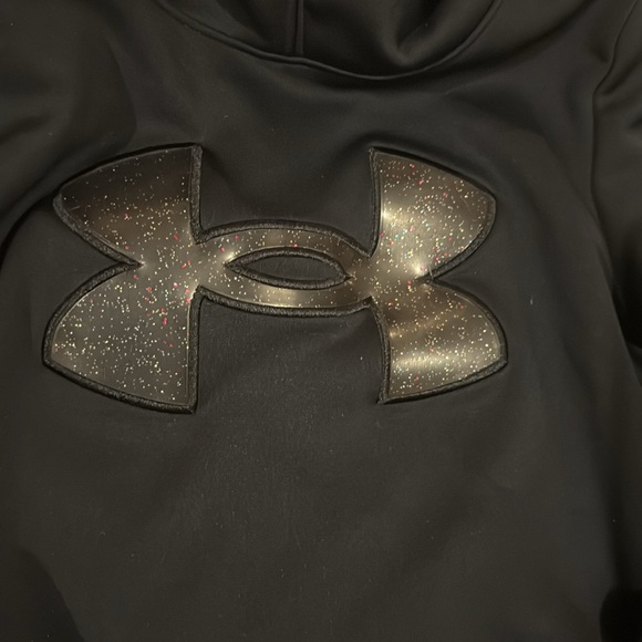 Girls under Armour hoodies sized M - Picture 4 of 5